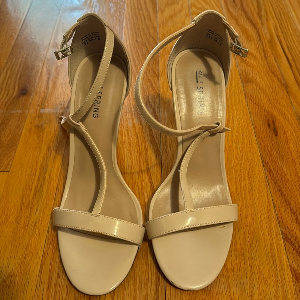 Tan Heels